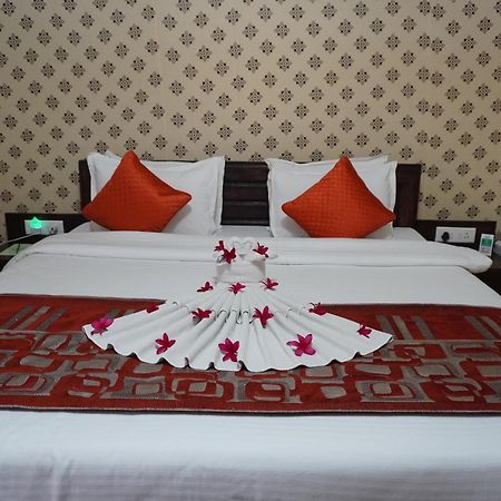 Praveg Tent City Narmada, Statue Of Unity Kevadia Экстерьер фото