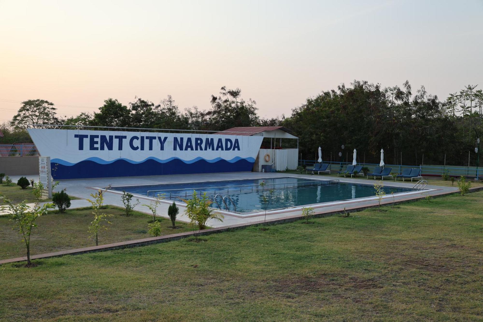 Praveg Tent City Narmada, Statue Of Unity Kevadia Экстерьер фото